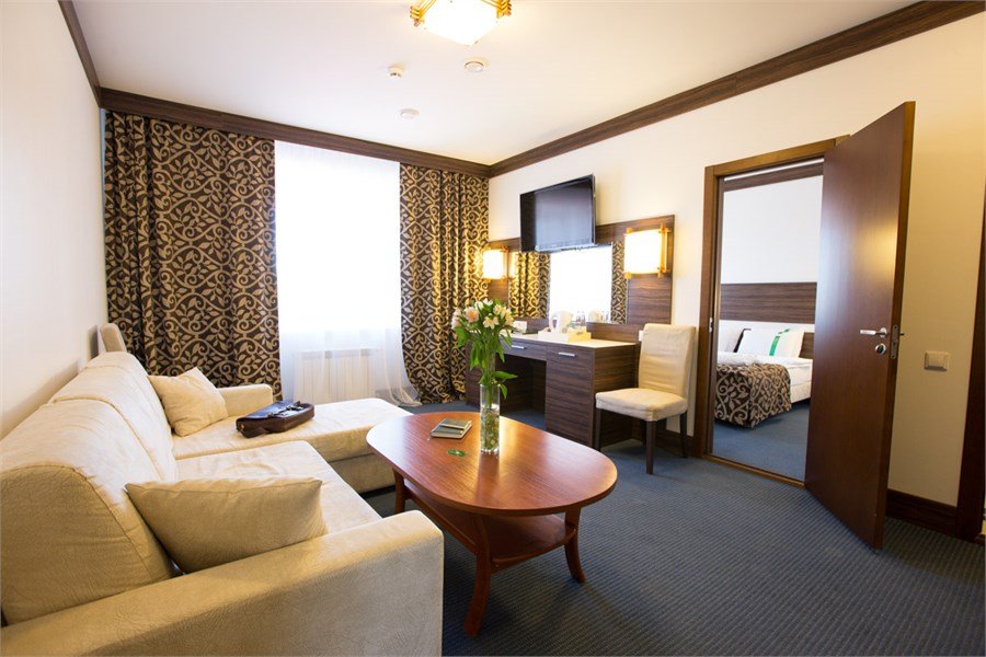 Сюит 2-местный