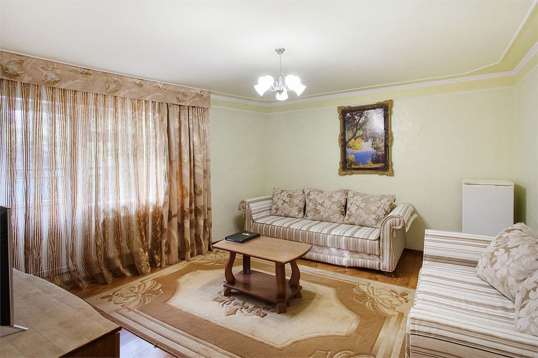 Люкс 2 местный 2 комнатный (малый корпус)