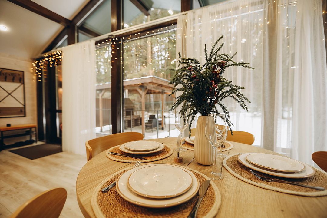 Барн 4-местный Лесной