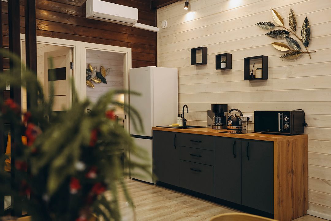 Барн 4-местный Лесной