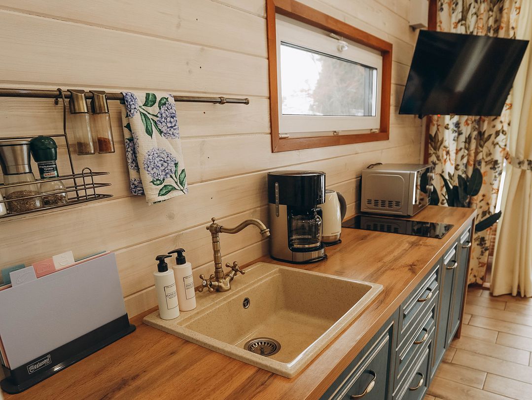 Барн 4-местный Солнечный