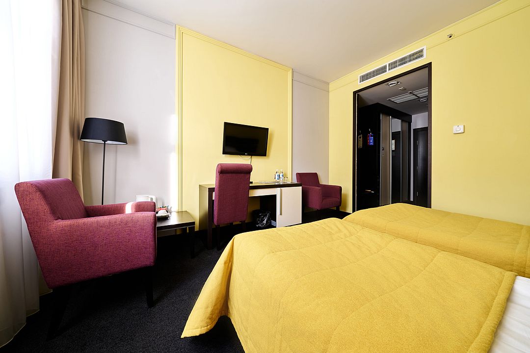 Супериор 2-местный (вид на реку, TWIN)