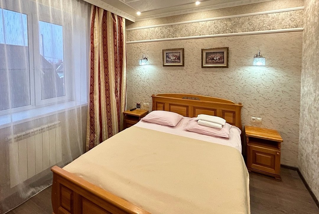 Семейный 2-местный 2-комнатный (№8)