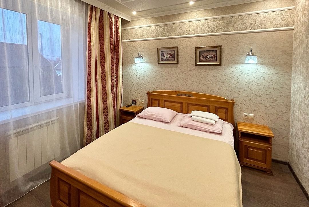 Семейный 2-местный 2-комнатный (№8)