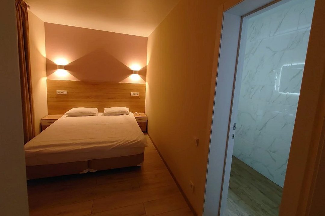 Коттедж 10-местный 5-комнатный (Новый)