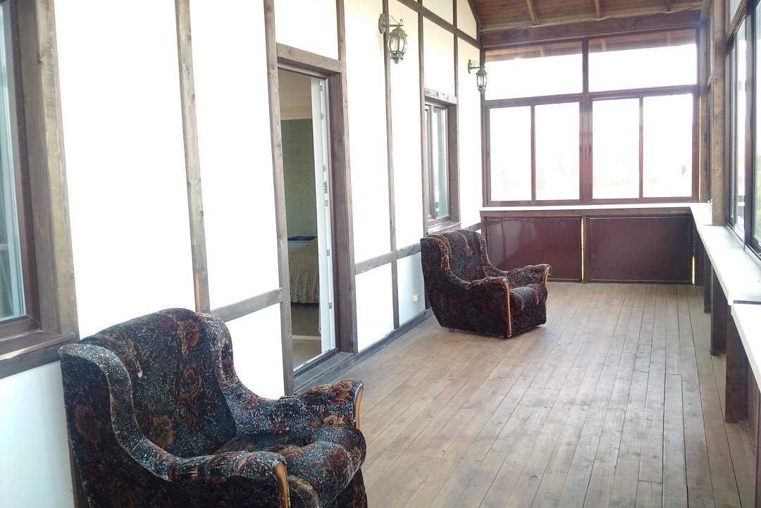 Коттедж 10-местный 5-комнатный (У пруда)