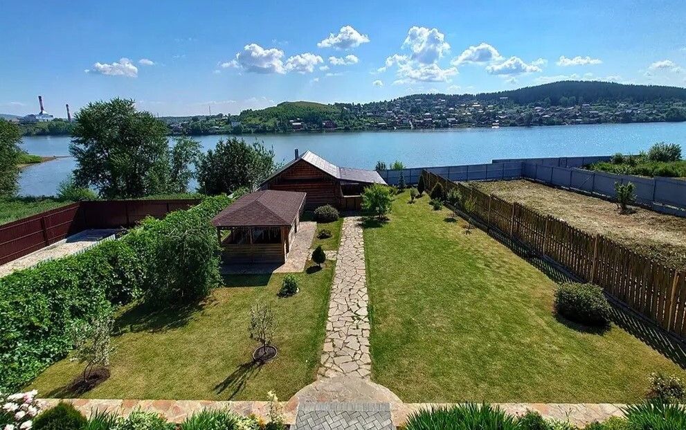 Коттедж 10-местный 5-комнатный (У пруда)