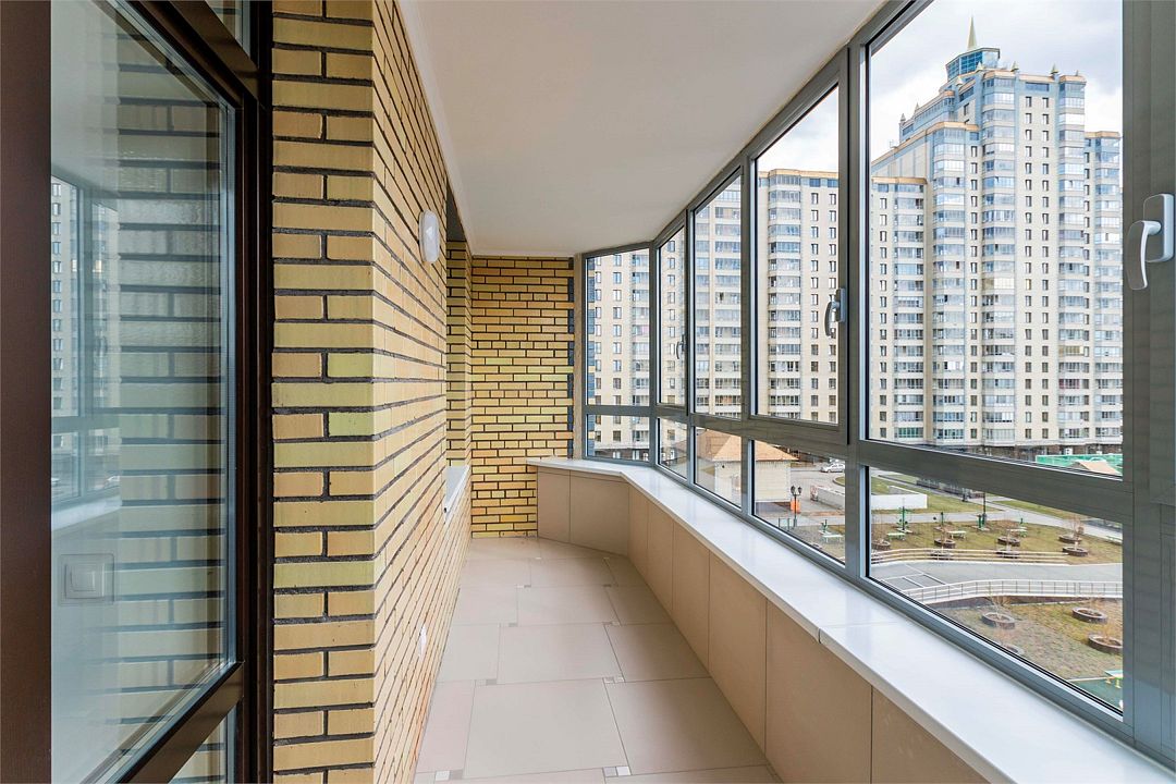 Студия 6-местный (86-6423)