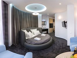 Люкс «Для молодожёнов», Гостиница Alva Donna, Москва