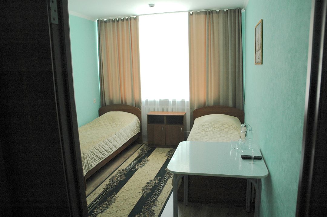 Блочный 2-местный