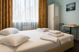 4. Стандарт двухместный с одной двуспальной кроватью, Отель Агиос, Москва