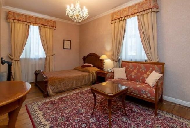 Джуниор сюит 1-местный 1-комнатный (корпус №5)