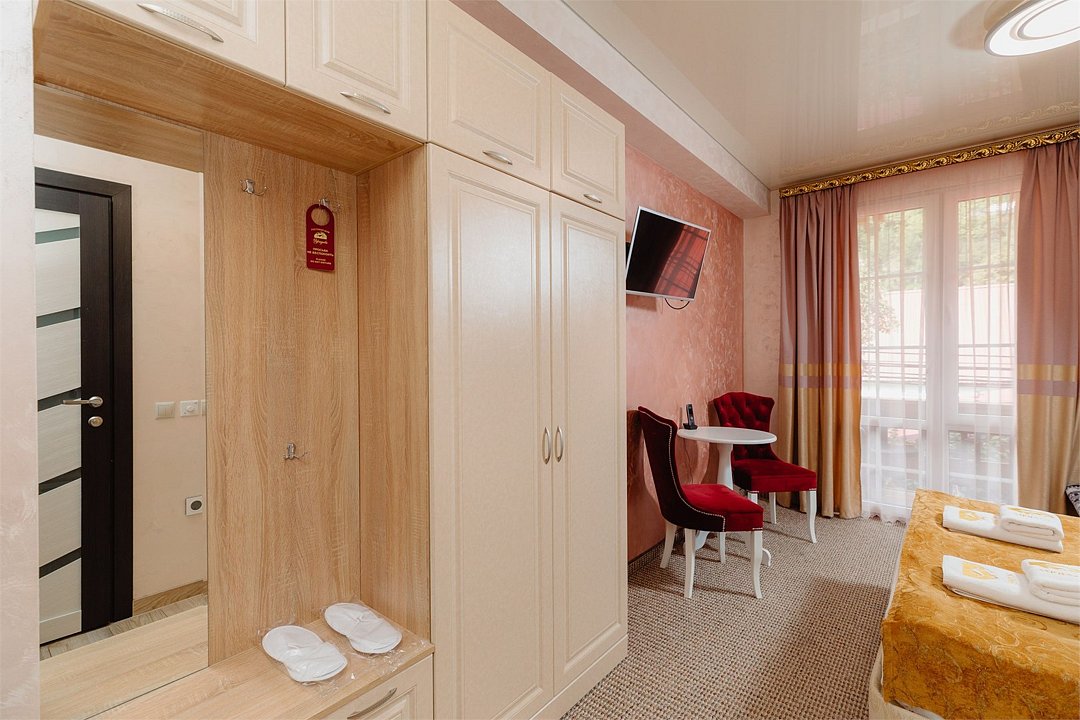 Улучшенный 2-местный (с балконом)