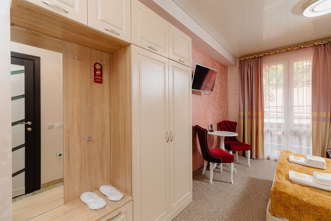 Улучшенный 2-местный (с балконом)