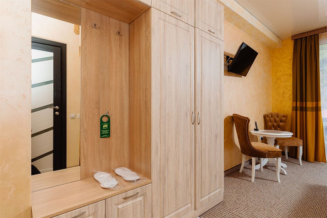 Улучшенный 2-местный (с балконом)