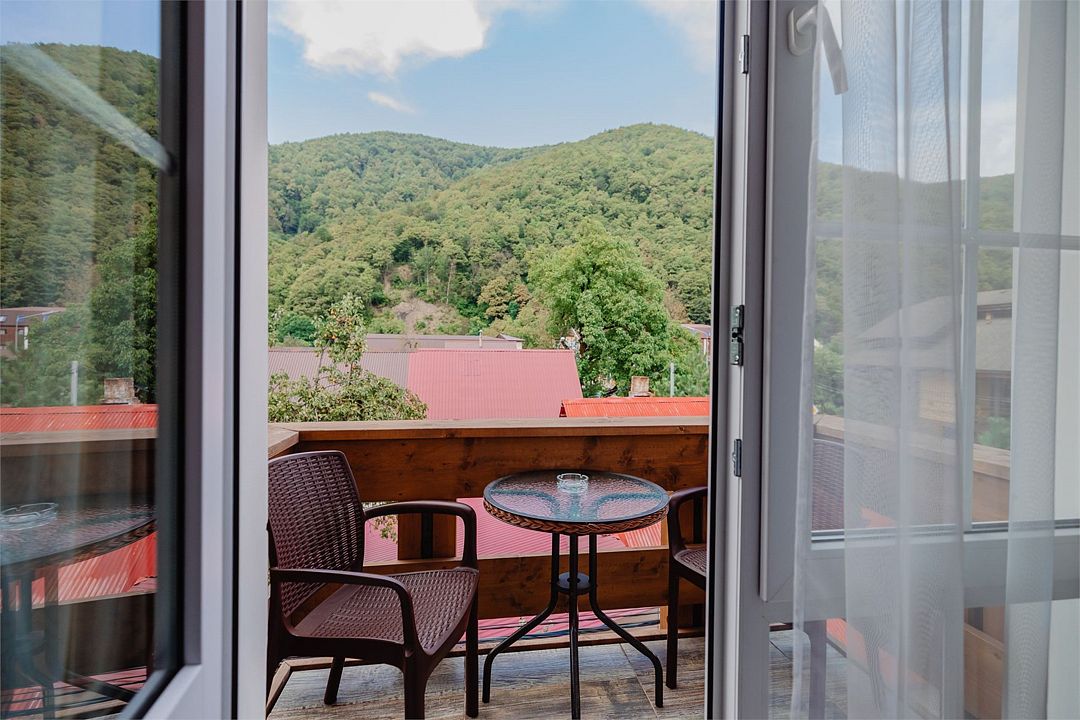 Улучшенный 2-местный (с балконом)