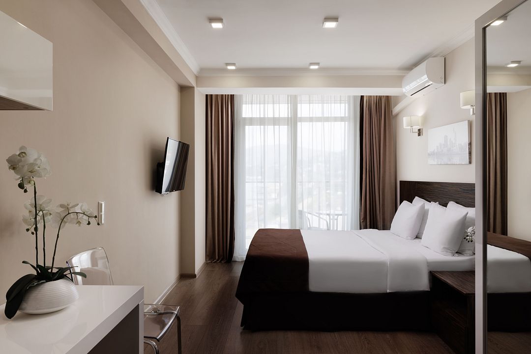 Апартаменты Улучшенные 4-местные (с видом на море)