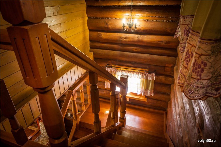 Коттедж 4-местный 2-комнатный (Волынский)