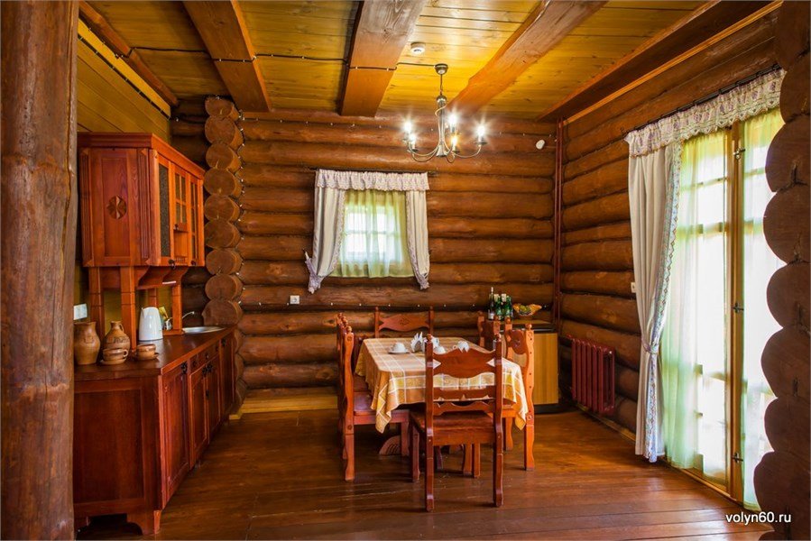 Коттедж 4-местный 2-комнатный (Волынский)