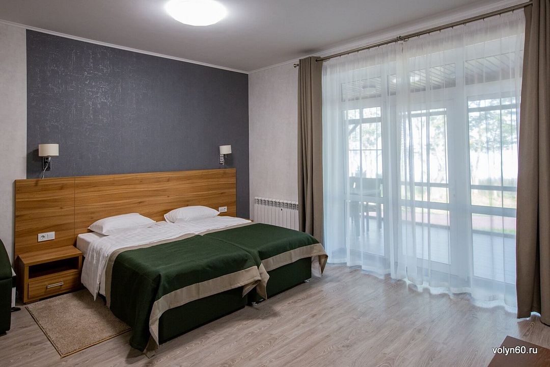 Семейный 4-местный 2-комнатный (Улучшенный)