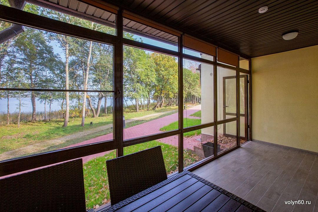 Семейный 4-местный 2-комнатный (Улучшенный)