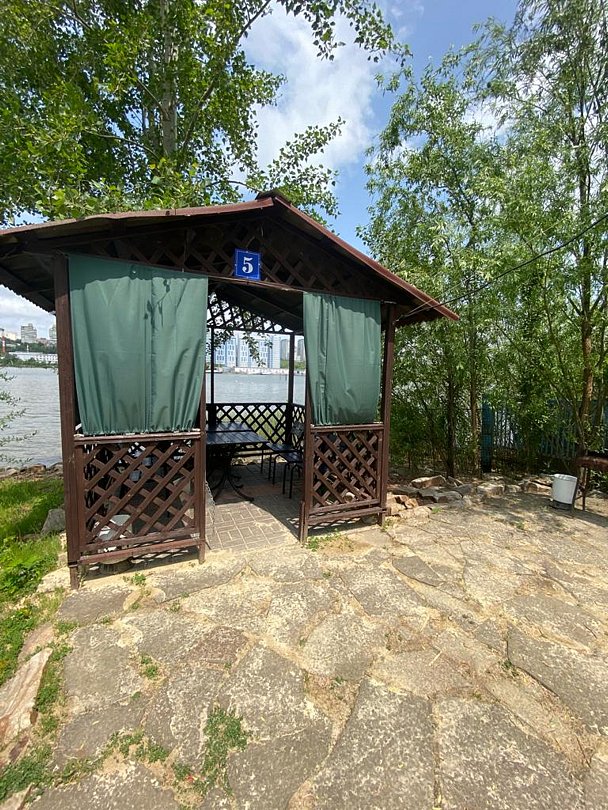 Беседка на 5 чел.