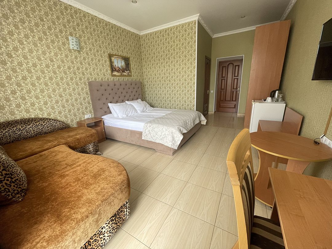 Стандартный 2-местный 1-комнатный (улучшенный)