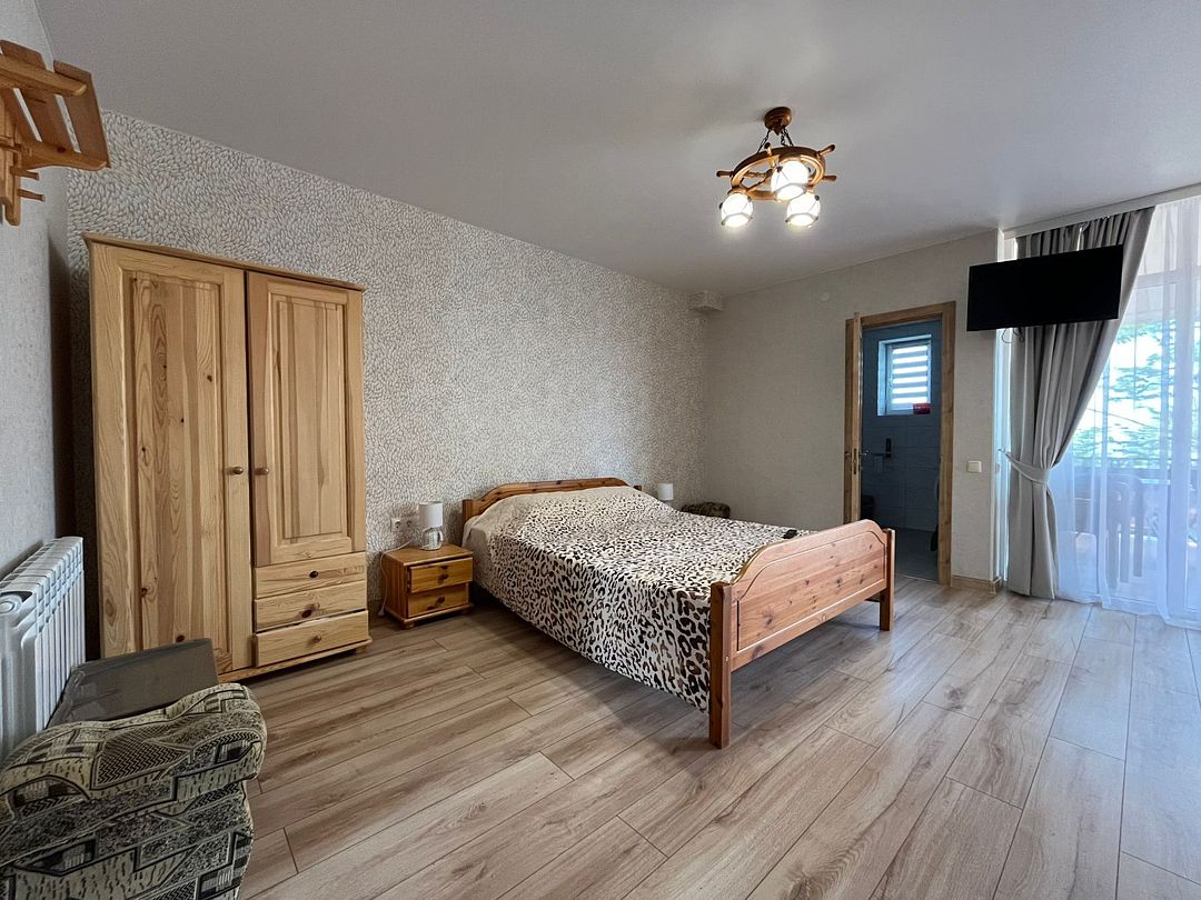 Полулюкс улучшенный 4-местный 1-комнатный (вид на море) №3