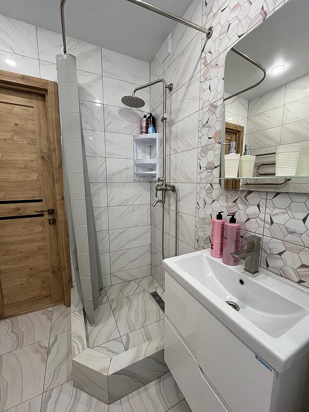 Стандартный 4-местный 1-комнатный (боковой вид на море) №4