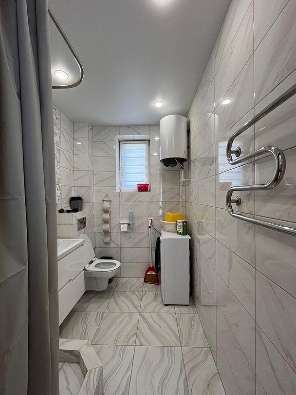 Стандартный 4-местный 1-комнатный (боковой вид на море) №4