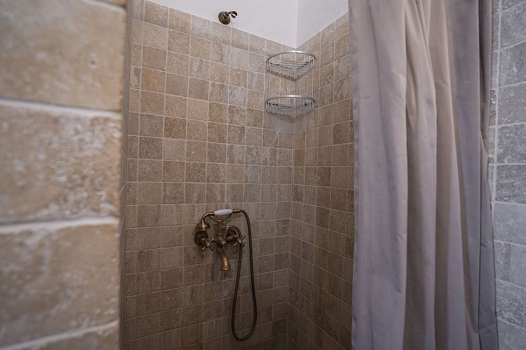 Junior Suite Chocolate (Double)