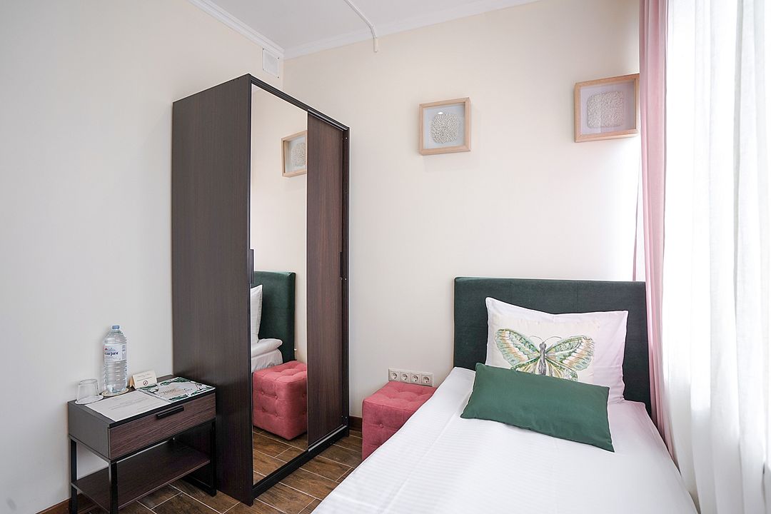 Standard Classic Terrace (Single, 18)