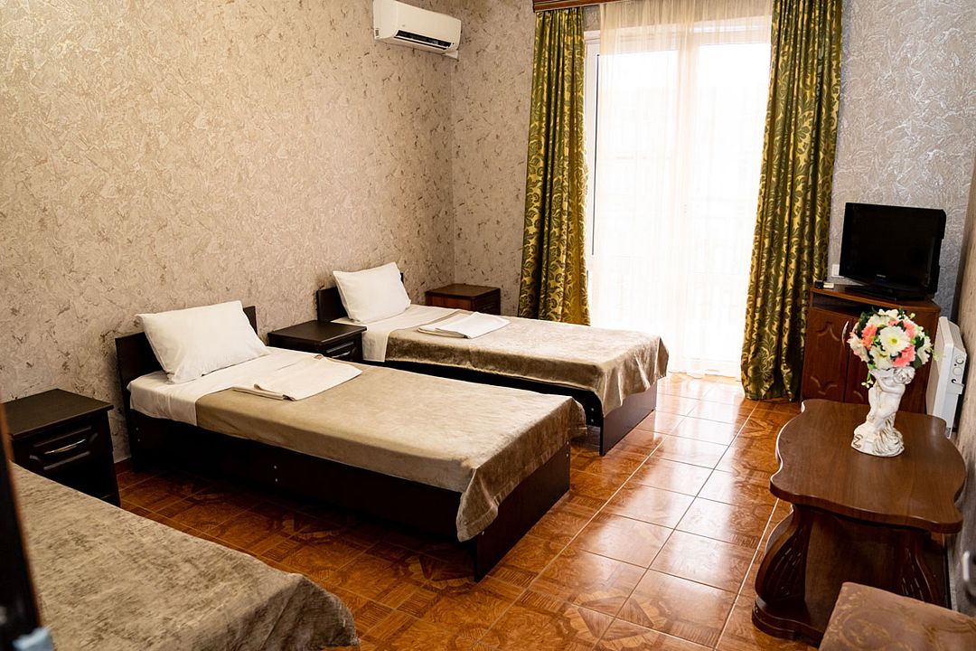 Полулюкс 3-местный