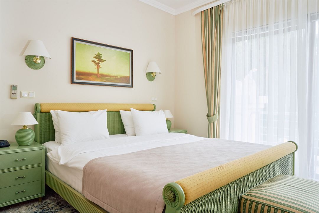 Дуплекс 2-местный 3-комнатный 2-уровневый (с двумя спальнями Вилла 3, 8, SPA-отель)