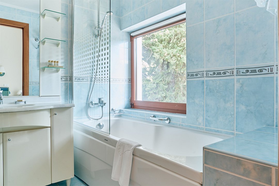 Дуплекс 2-местный 3-комнатный 2-уровневый (с двумя спальнями Вилла 3, 8, SPA-отель)