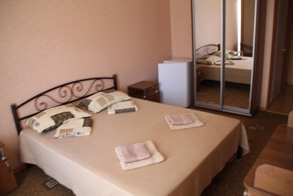 Стандартный 3-местный 1-комнатный (1 этаж)