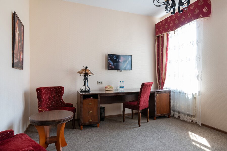 Люкс 2-местный (с джакузи)