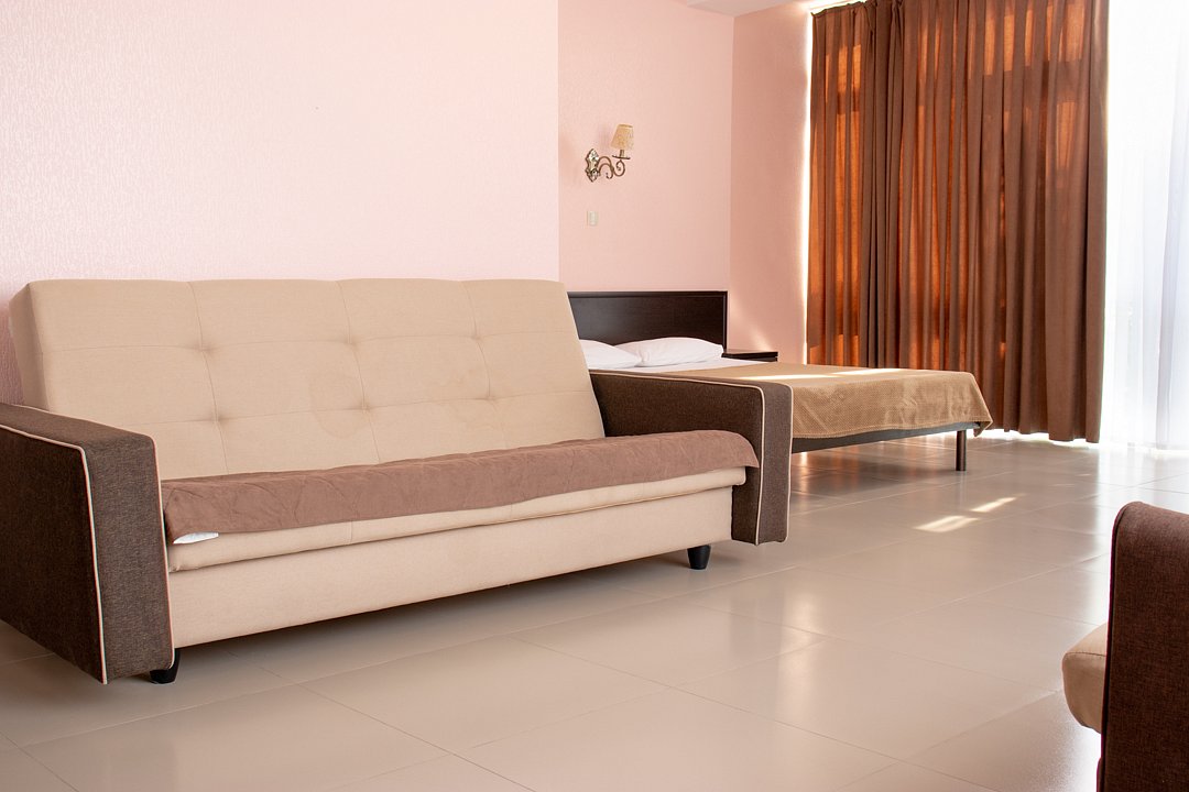 Семейный Студио 3-местный