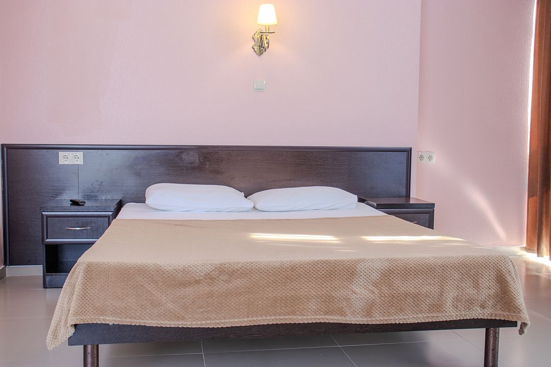 Семейный Студио 3-местный