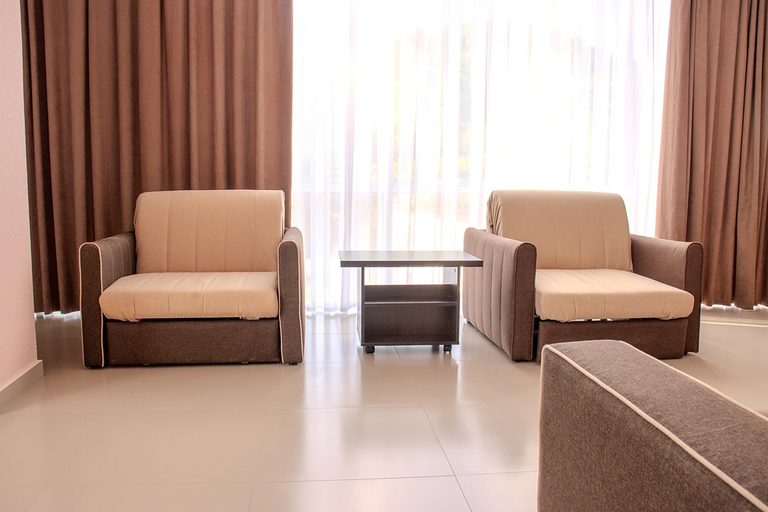 Семейный Студио 3-местный