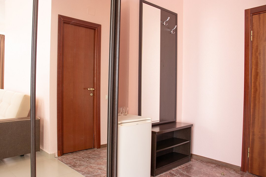 Семейный Студио 3-местный