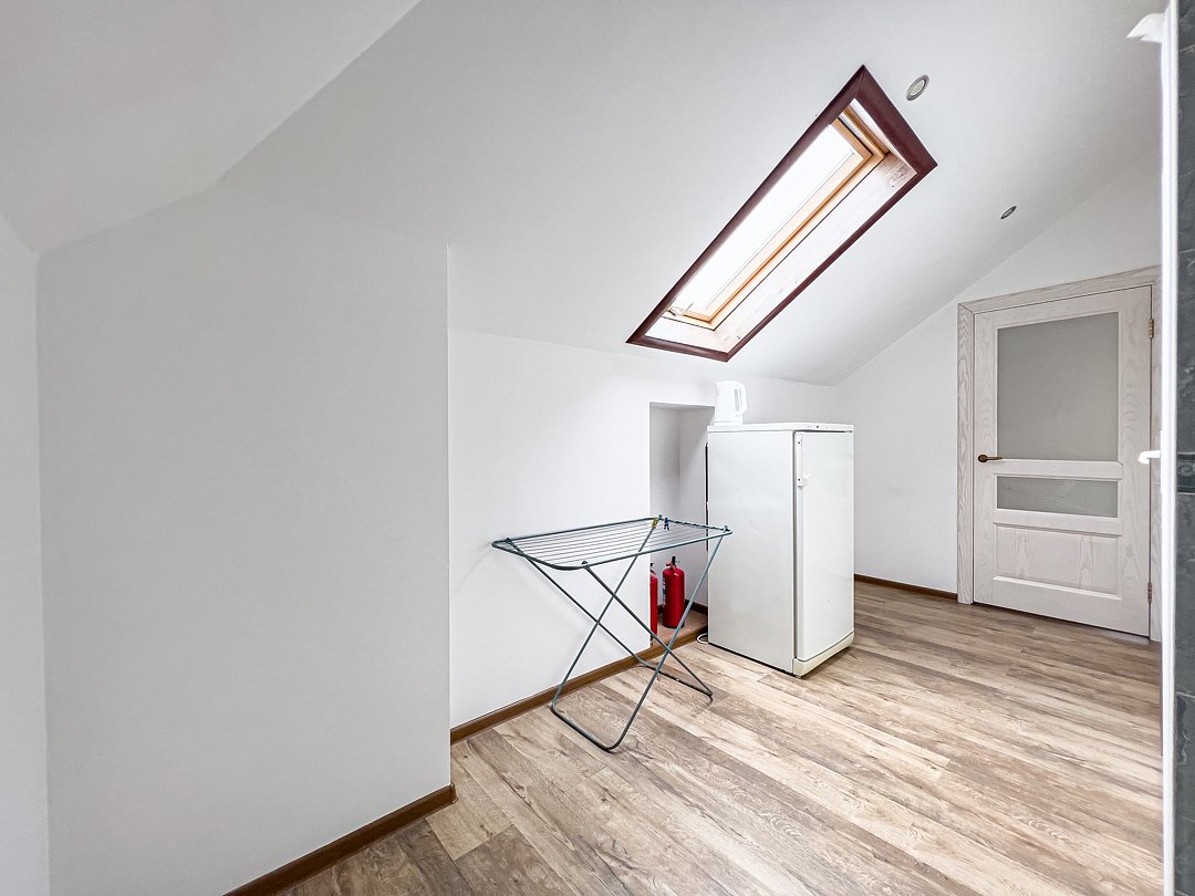 Семейный Мансарда 6-местный