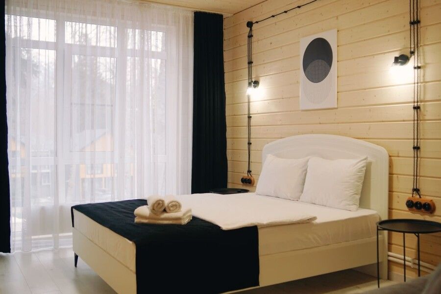 Villa 8-местный 4-комнатный 2-этажный (№10, стиль Монохром)