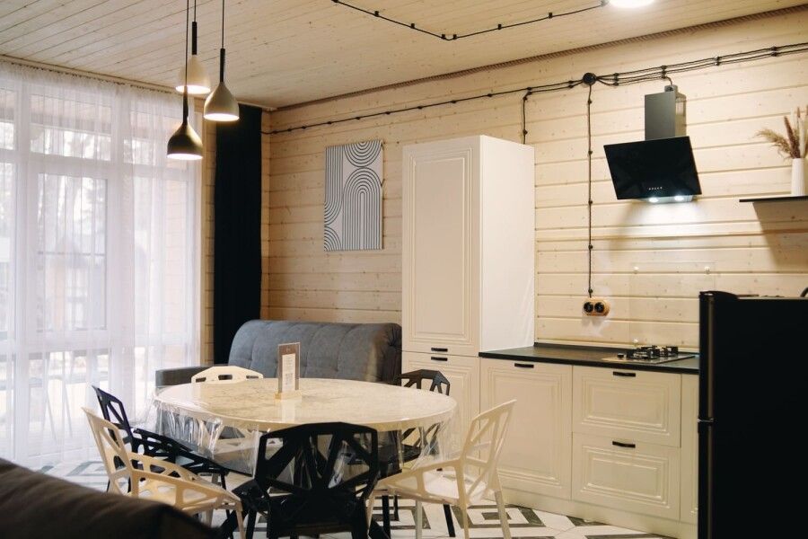 Villa 8-местный 4-комнатный 2-этажный (№10, стиль Монохром)