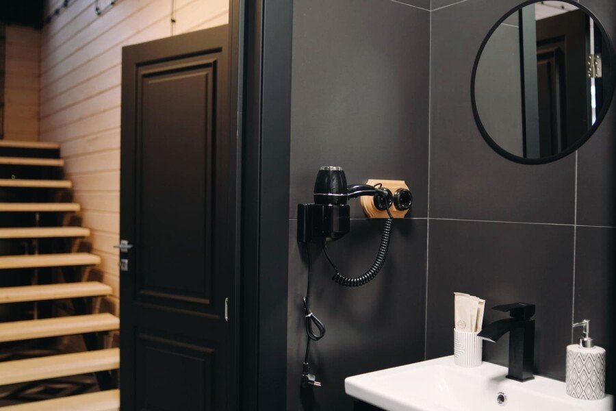 Villa 8-местный 4-комнатный 2-этажный (№10, стиль Монохром)