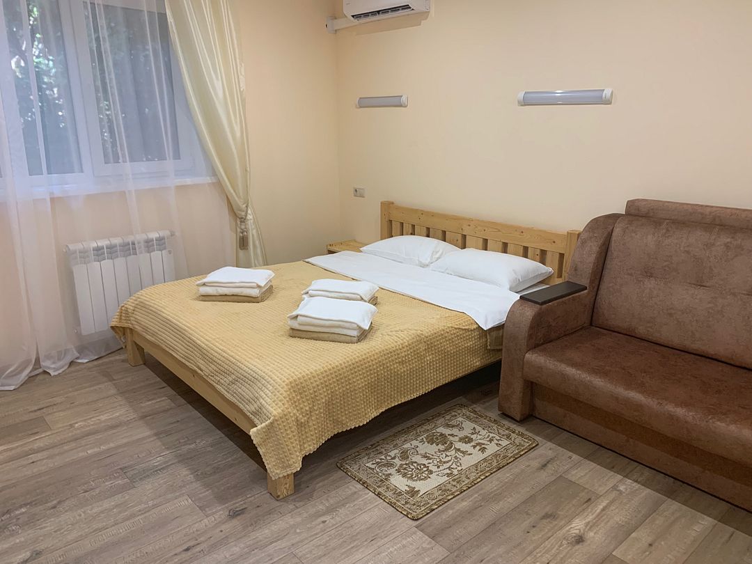 Стандартный 2-местный (с кресло-кроватью)