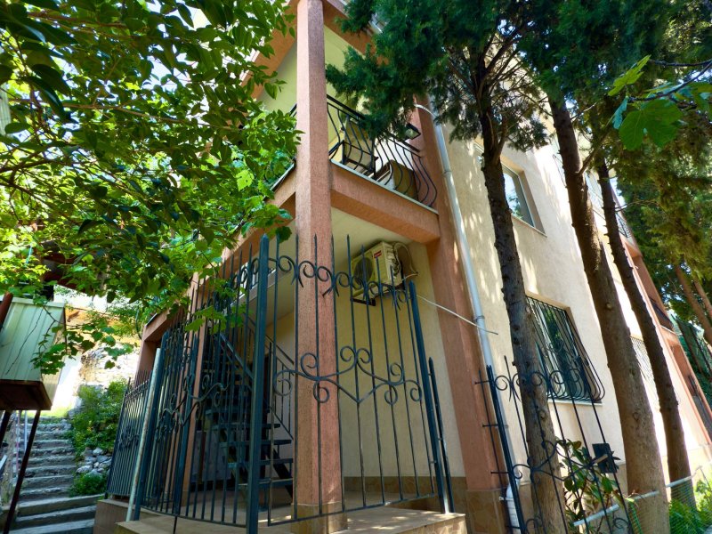 Гостевой дом в Алупке, Крым, Алупка Ялта