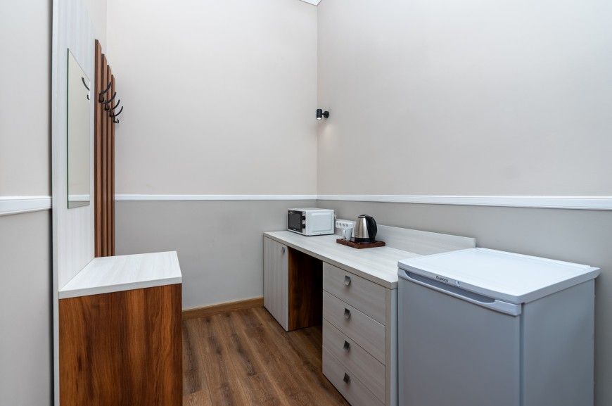 Люкс 2-местный 2-комнатный (в историческом здании)