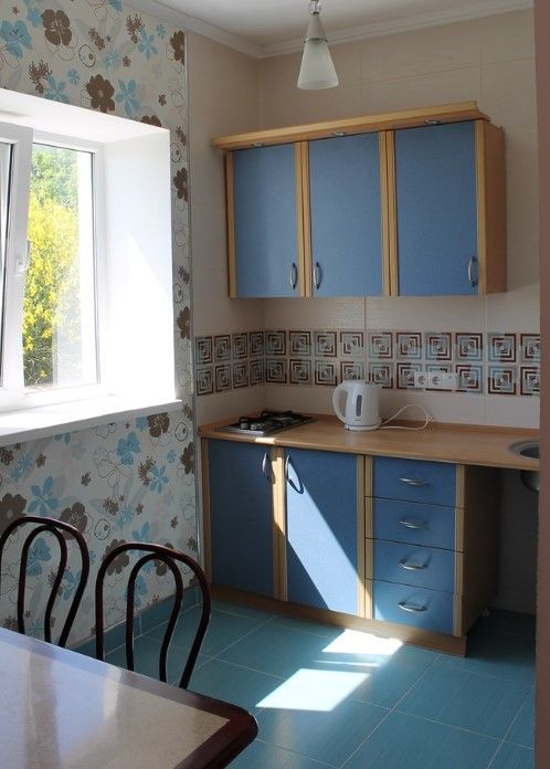 Апартаменты 4-местные 3-комнатные (с балконом)