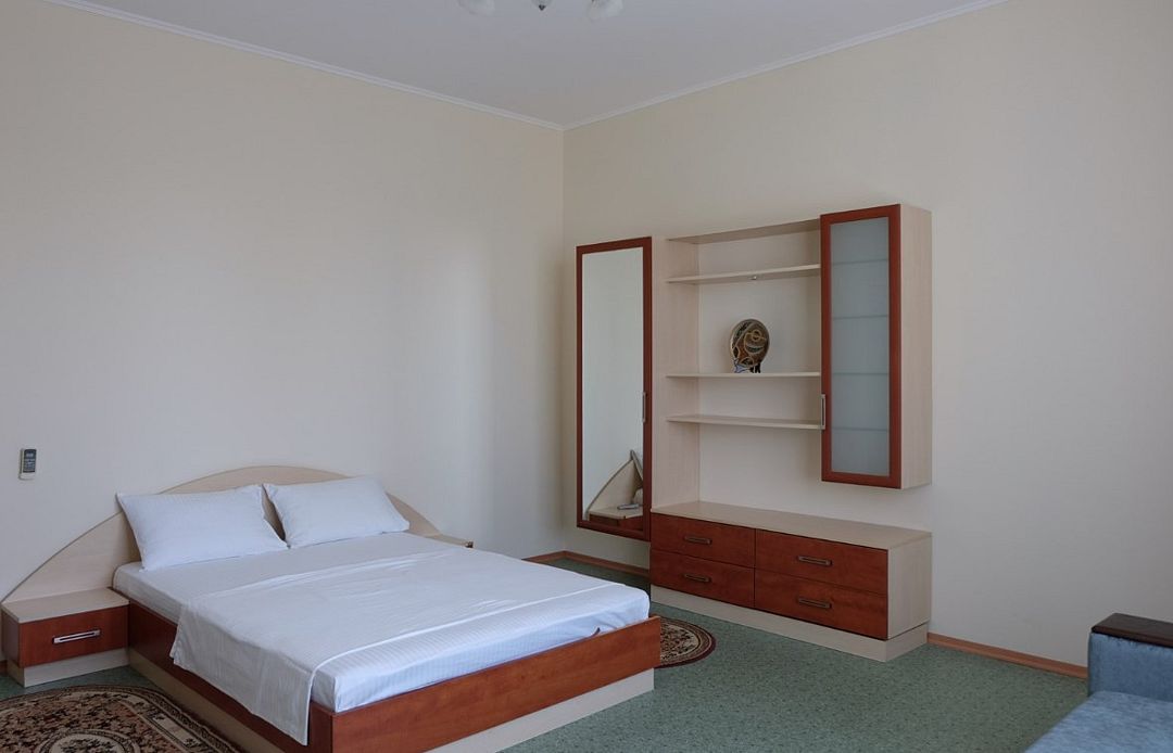 Полулюкс 2-местный 1-комнатный